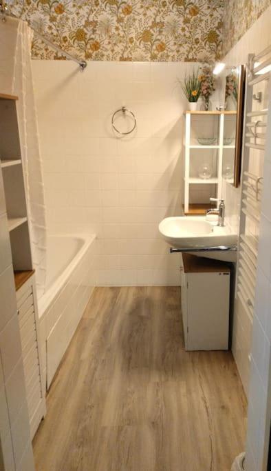 Alpenstueck Family Apartment-2 Bedrooms-80 Sqm-Free Parking زيل أم سي المظهر الخارجي الصورة